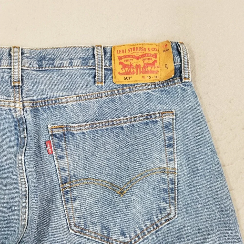 Levi's 501 jeans men's 40 x 30 original button fly blue denim pants retro